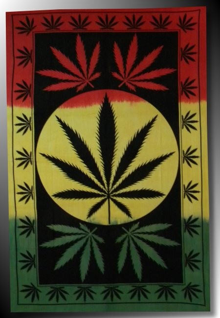 drap feuille de cannabis